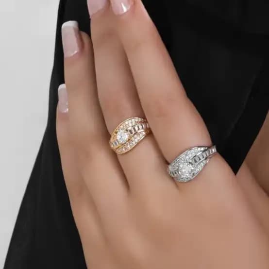 انگشتر زنانه/دخترانه مدل جواهری طلایی و نقره ای با سایزبندی کامل رنگ ثابت کد amp — تصویر ۲