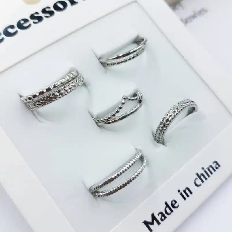 پک انگشتر زنانه/دخترانه 5 عددی فری سایز free size رنگ ثابت طلایی و نقره ای کد amp — تصویر ۱۲