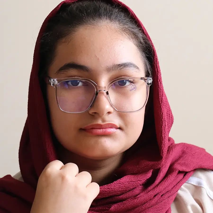 عینک با فریم بنفش رنگ، شکل مربعی بزرگ، از جنس کائوچو و لنز بلوکات مدل 20396 — تصویر ۲