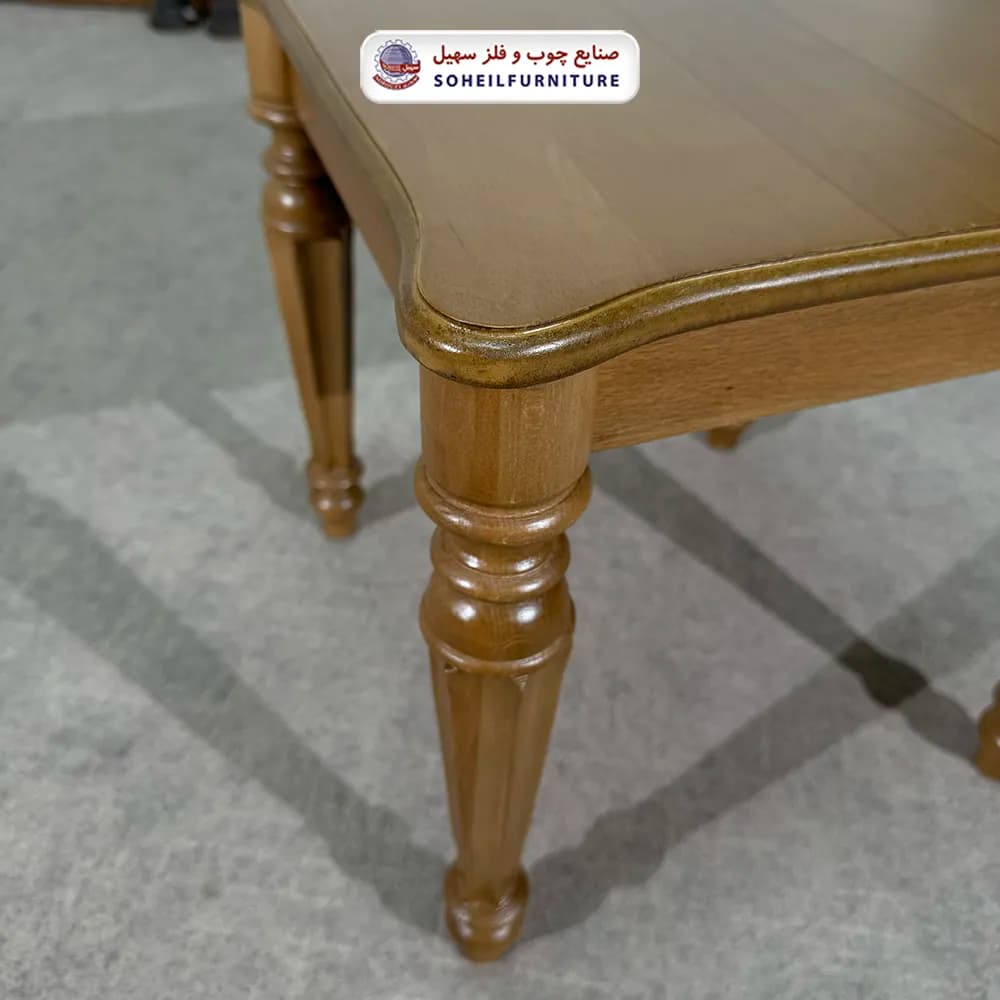 میز جلومبلی چوبی کلاسیک مدل الیکا سهیل (روکش چوب طبیعی) — تصویر ۳