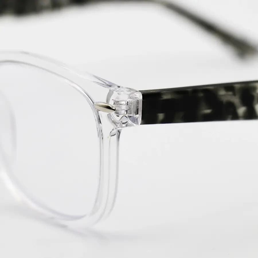 عینک بلوکنترل با فریم شکل ویفرر، رنگ شفاف، دسته سیمدار و مشکی برند Ray-Ban و لنز بلوکنترل کرهای برند SKY مدل 66805 — تصویر ۷