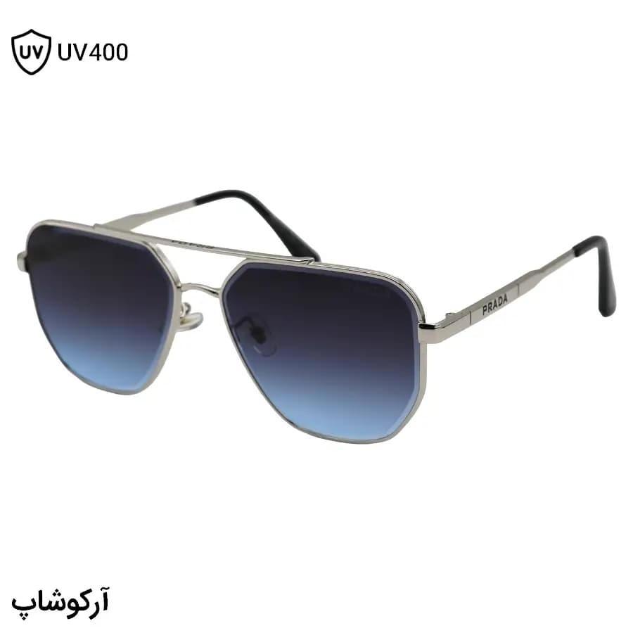 عینک آفتابی Prada با فریم شکل چندضلعی، نقرهای رنگ و عدسی آبی تیره و سایه روشن مدل 22410