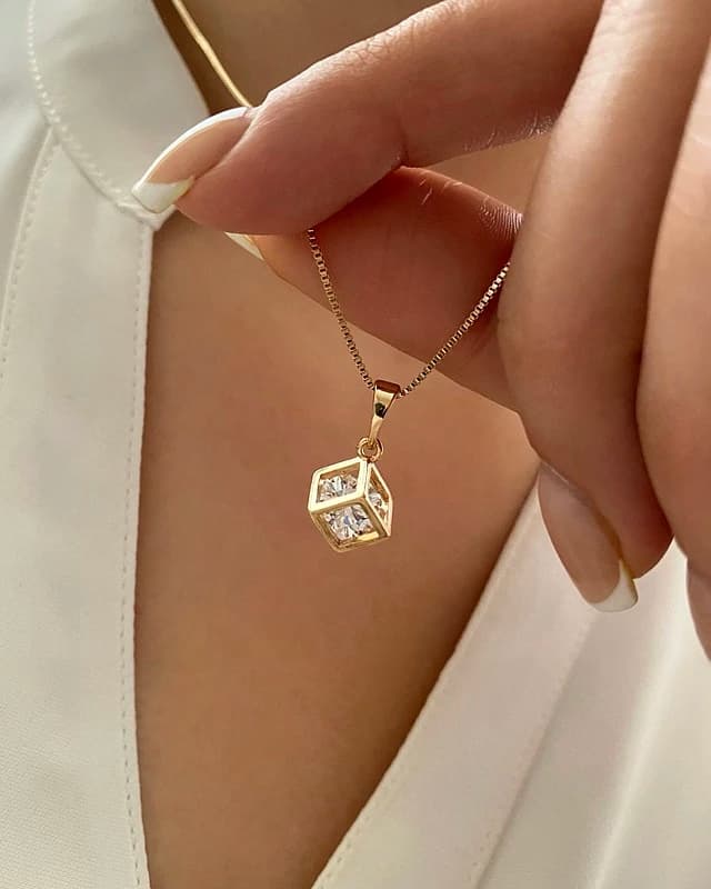 گردنبند مکعب ژوپینگ — تصویر ۲