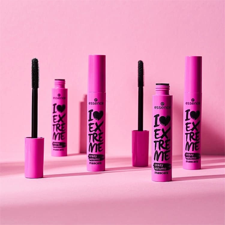 ریمل چشم Essence مدل I Love Extreme Crazy Volume — تصویر ۴