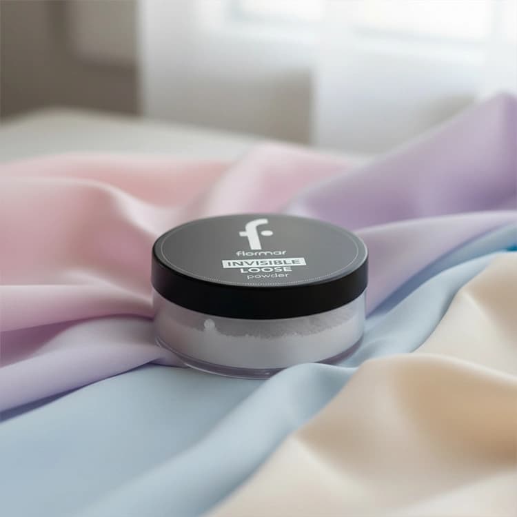 پودر فیکس Flormar مدل Invisible Loose — تصویر ۳