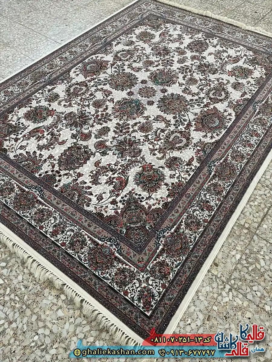 فرش کلاسیک 700 شانه طرح افشان یاشار رنگ کرم کاشان