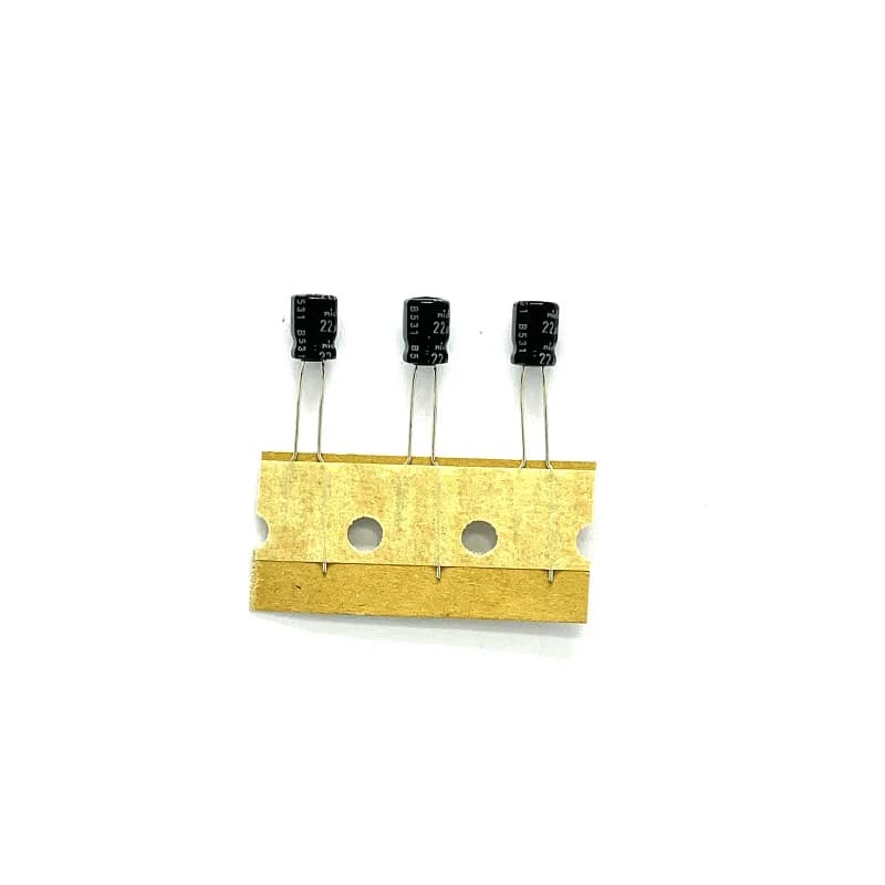 خازن 22 میکروفاراد 25 ولت ژاپنی nichicon