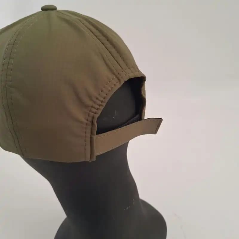 کلاه ورزشی شمعی نایک زیتونی DRI-FIT — تصویر ۳
