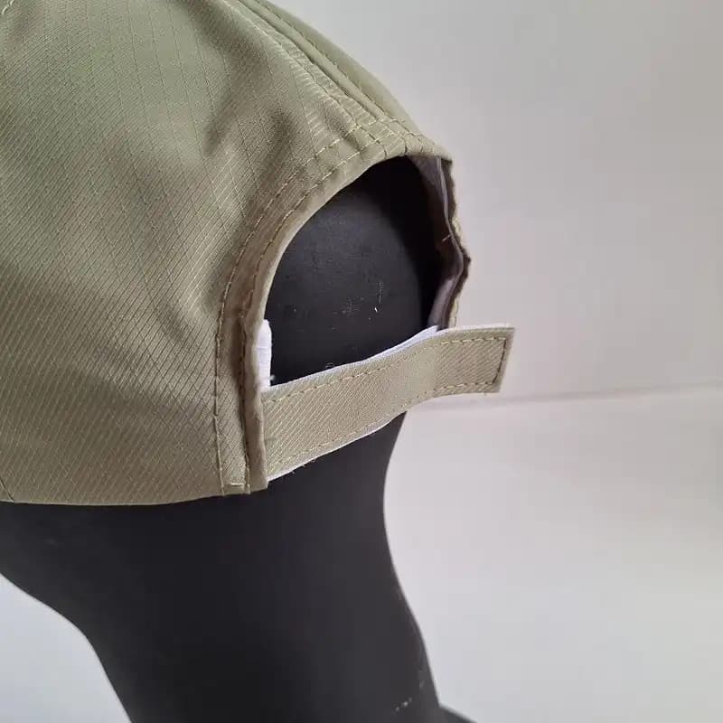 کلاه ورزشی شمعی نایک سبز سدری DRI-FIT — تصویر ۴