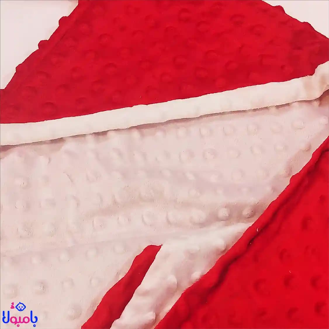 پتو دورپیچ کلاهدار نوزادی مخمل گوجه ای طرح حبابی 77*77سانتیمتر — تصویر ۲