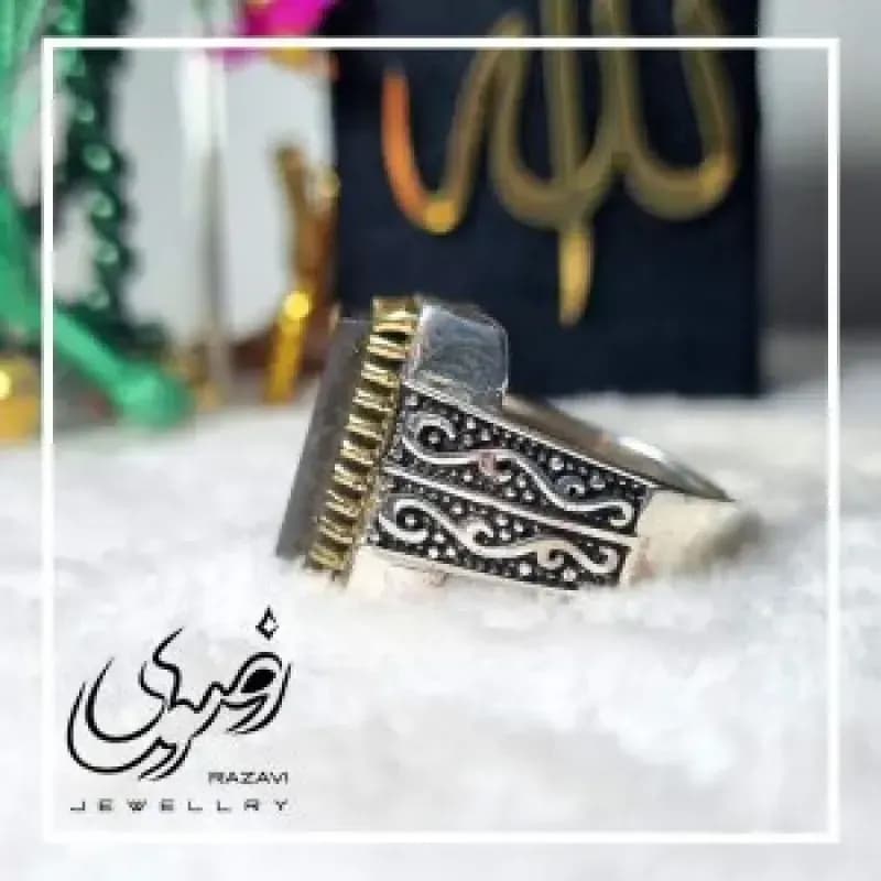 انگشتر نقره مردانه با نگین حدید صینی طبیعی طرح عین علی عیار 925 — تصویر ۶