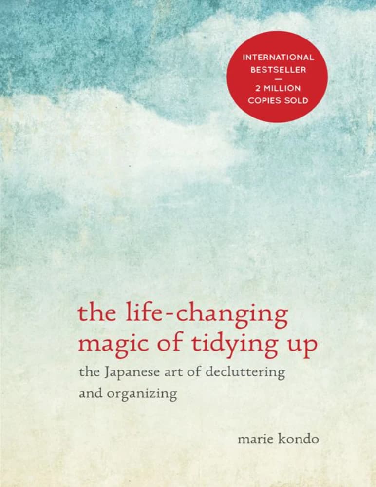کتاب جادوی تغییردهنده زندگی نظم و ترتیب (The Life-Changing Magic of Tidying Up) نسخه انگلیسی PDF | ماری کندو