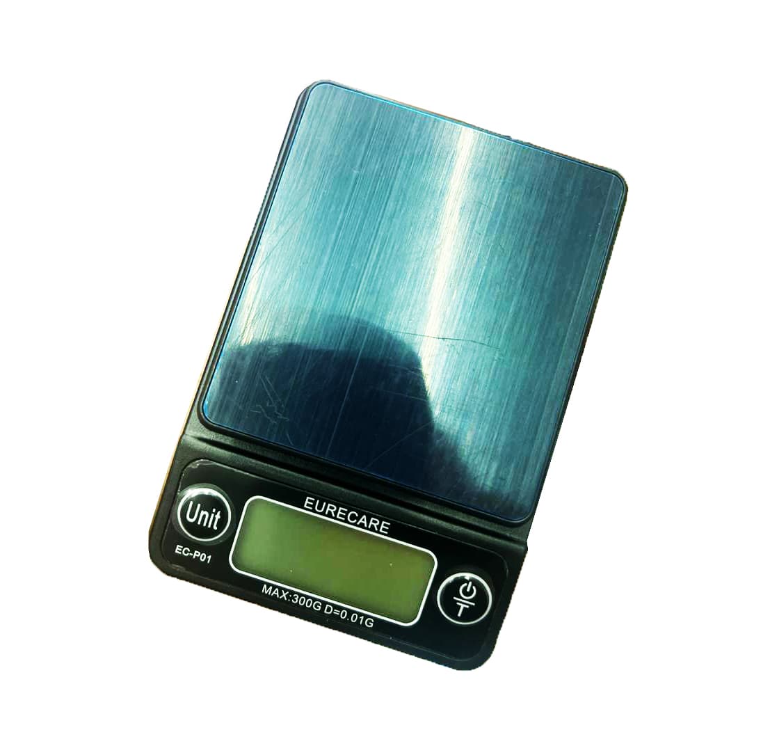 ترازو مثقالی دیجیتال 300 گرمی EURECARE مدل P01 — تصویر ۵