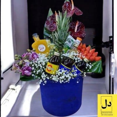ارسال گل طبیعی برای سازمان سنجش در تهران
