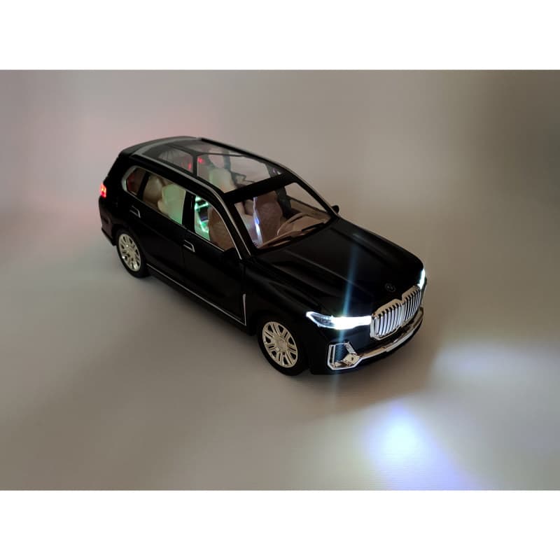 ماشین بازی مدل BMW X7 کد 77 — تصویر ۴