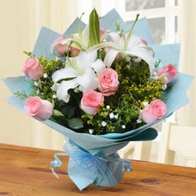 دسته گل Sweet Stems (ارسال گل به عمان)