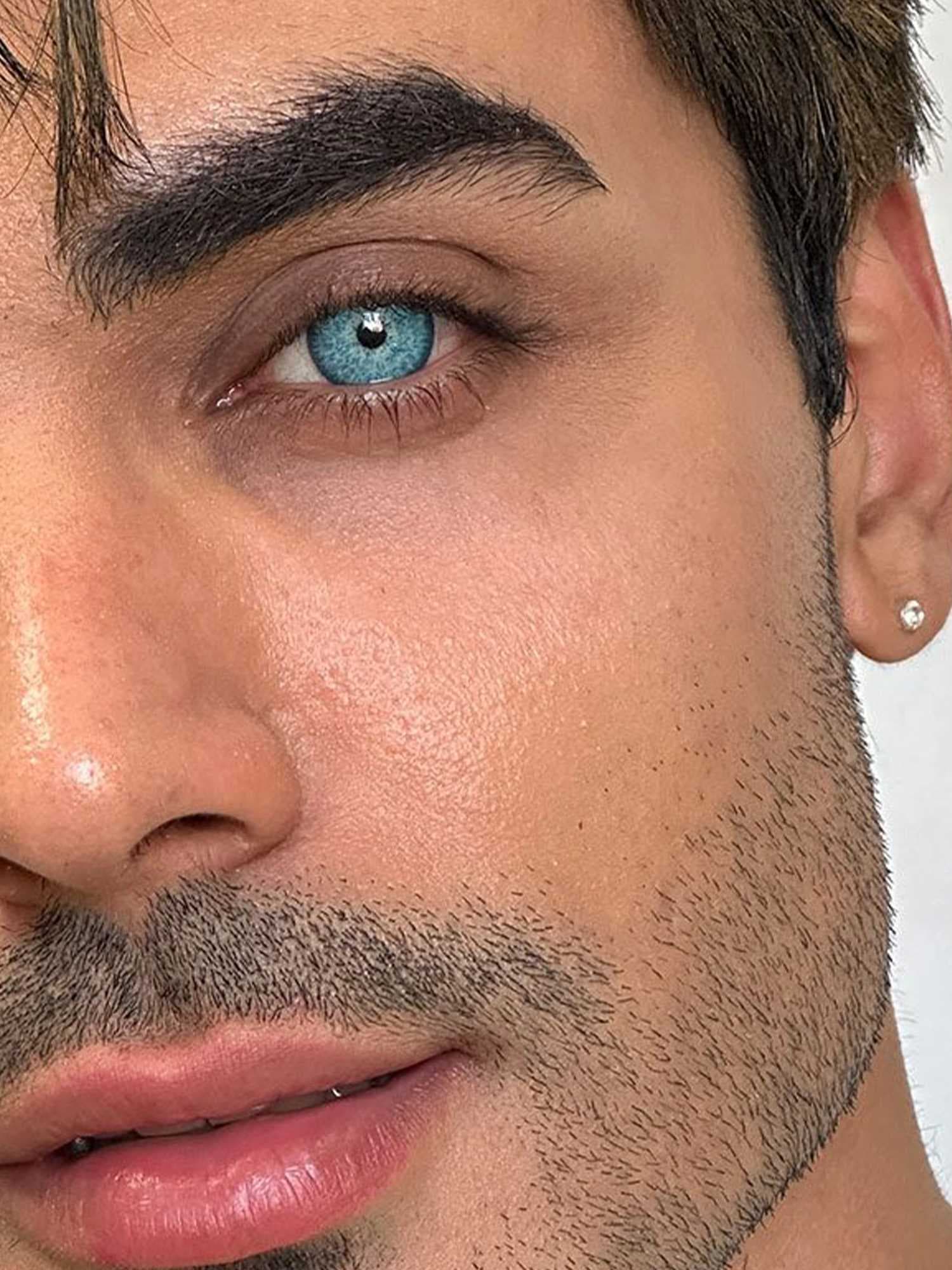 لنز طبی رنگی اوربان لایر بروکلین بلو Brooklyn blue — تصویر ۲