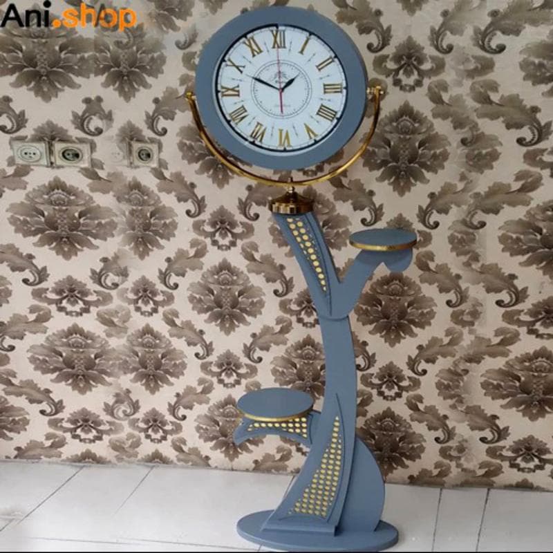 ساعت ایستاده کنار سالنی کد 101