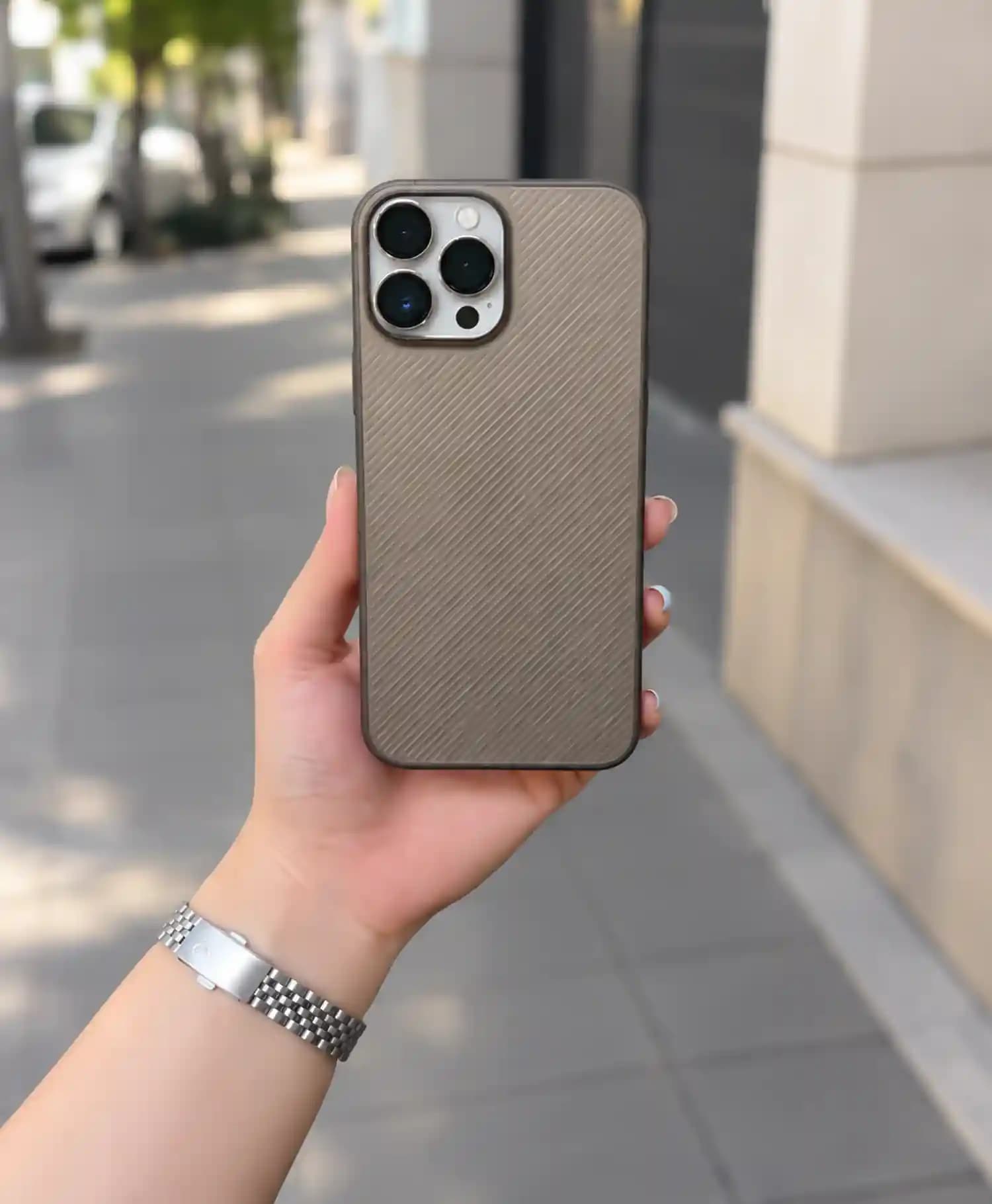 قاب ژله ای مات طرح کربن گوشی موبایل Iphone 13 Pro Max — تصویر ۴