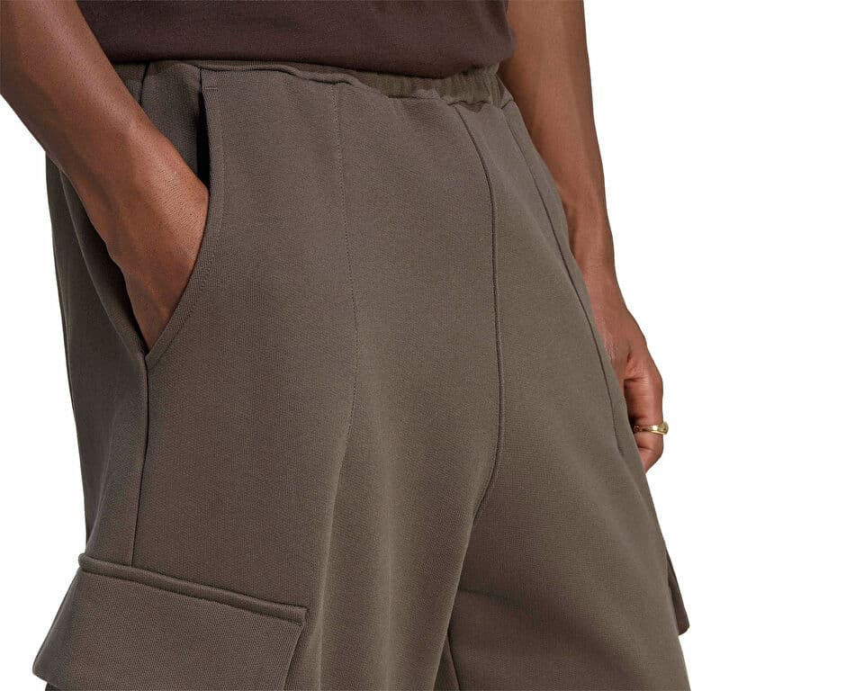 Adidas PREMIUM ESSENTIALS LOOSE CARGO PT Track Pants — تصویر ۴