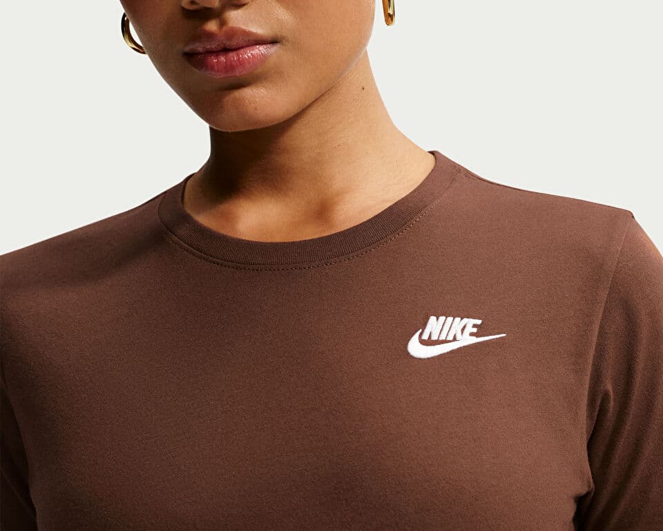 Nike W NSW CLUB SS TEE T-shirt — تصویر ۲