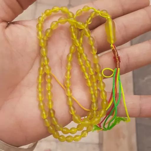 تسبیح شاه مقصود افقان تراش منظم از ریز به درشت سایز تاجری خوشرنگ و آبدار بدون عیب و درجه یک | تسبیح سنگی | سنگ طبیعی | تسبیح مذهبی | تسبیح مالاکیت | تسبیح لاجورد | تسبیح یاقوت | تسبیح کلکس — تصویر ۲