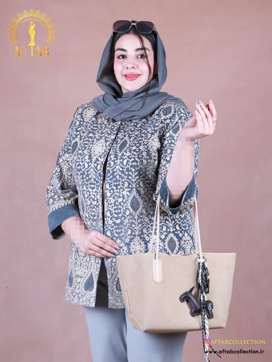 مانتو مجلسی مخمل سوزندوزی سایزبزرگ 7274 — تصویر ۲