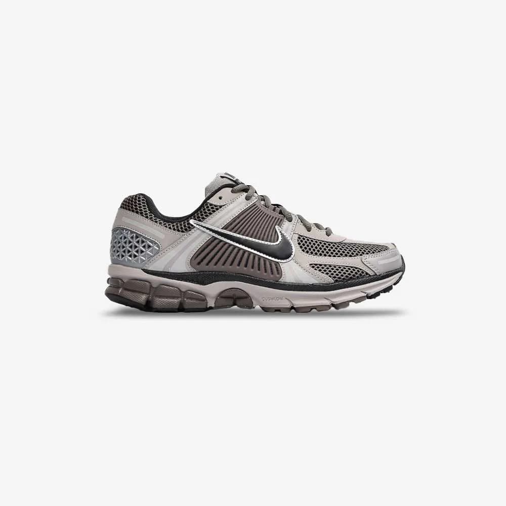 کتونی Nike مدل Vomero 5 – FB9149-005