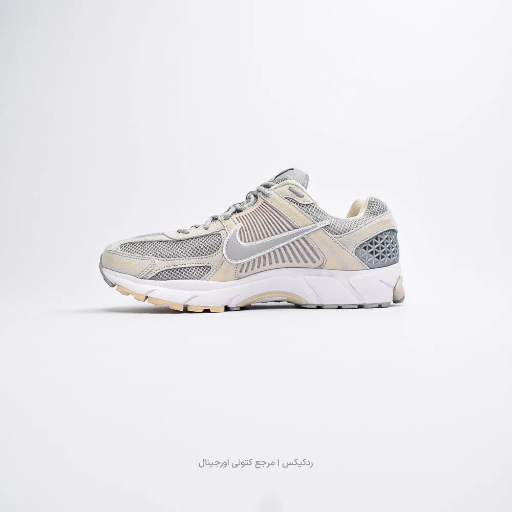 کتونی Nike مدل Vomero 5 – HF1553-101 — تصویر ۲