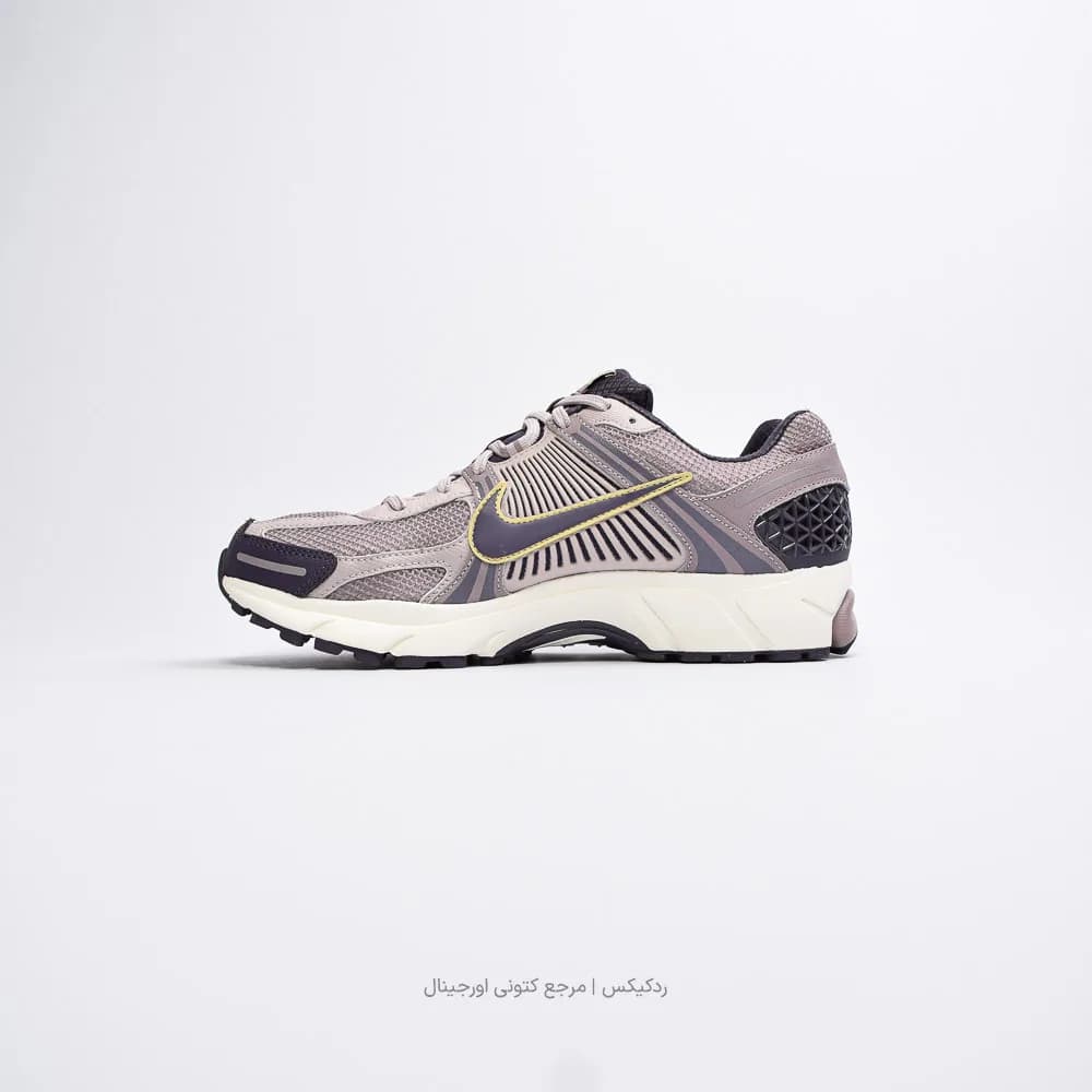 کتونی Nike مدل Vomero 5 – HQ3643-019 — تصویر ۲