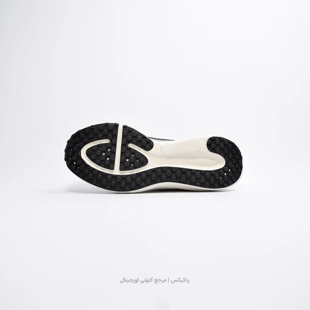 کتونی دویدن Nike مدل Revolution 8 – HJ9198-300 — تصویر ۴