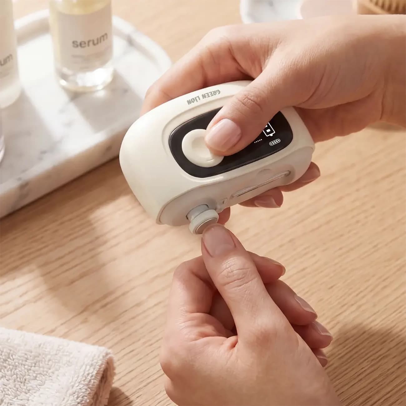 ناخن گیر برقی گرین لاین Green Lion مدل GNNAILCRECM با نمایشگر دیجیتال — تصویر ۲