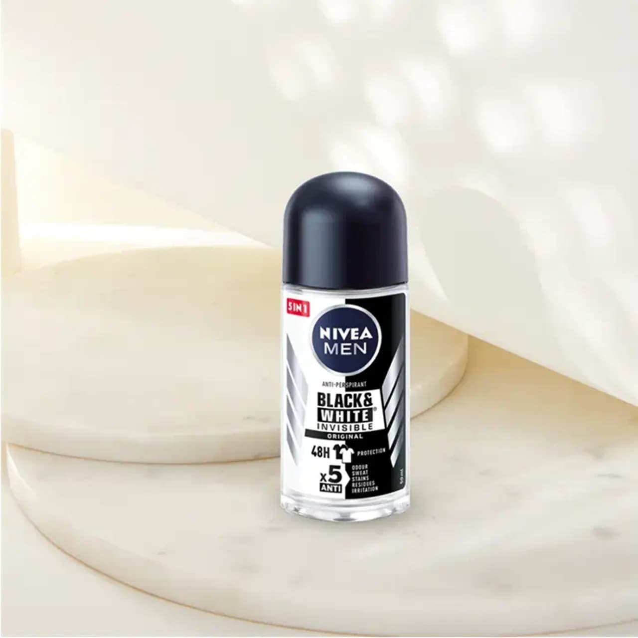 مام ضد تعریق نیوا Nivea مردانه مدل Black & White Invisible حجم 50 میل — تصویر ۳