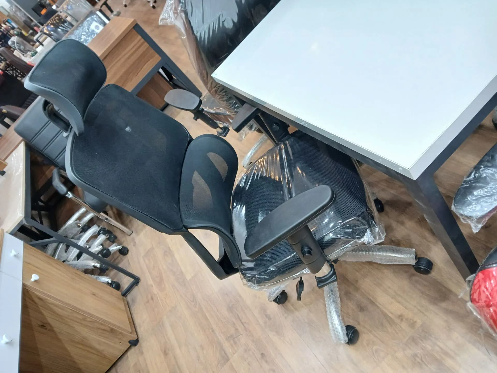 صندلی تمام توری مدل v5 — تصویر ۳