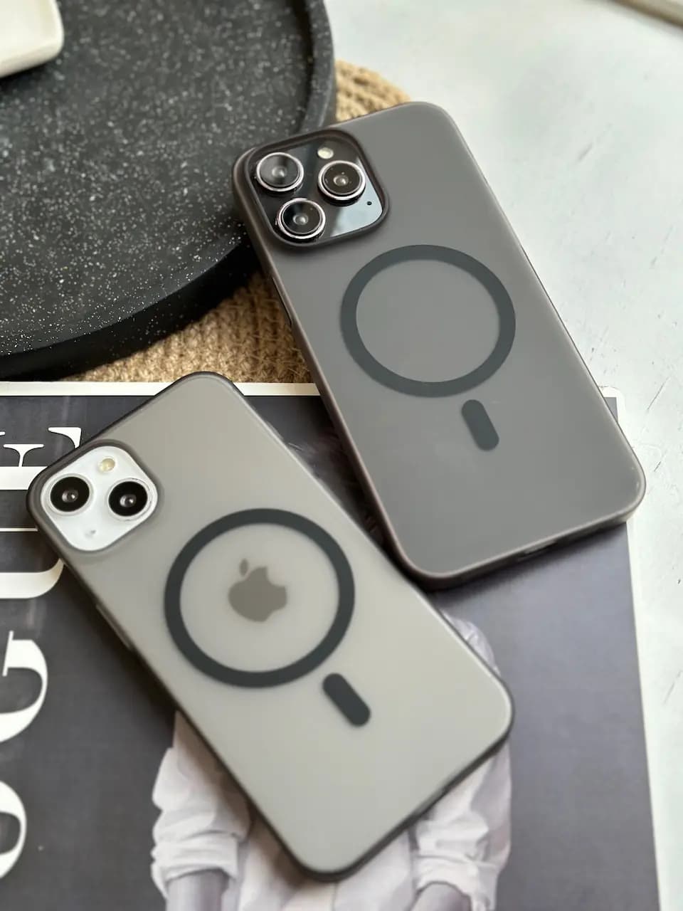قاب Ultra Thin Case with MagSafe (کدC1405) — تصویر ۴