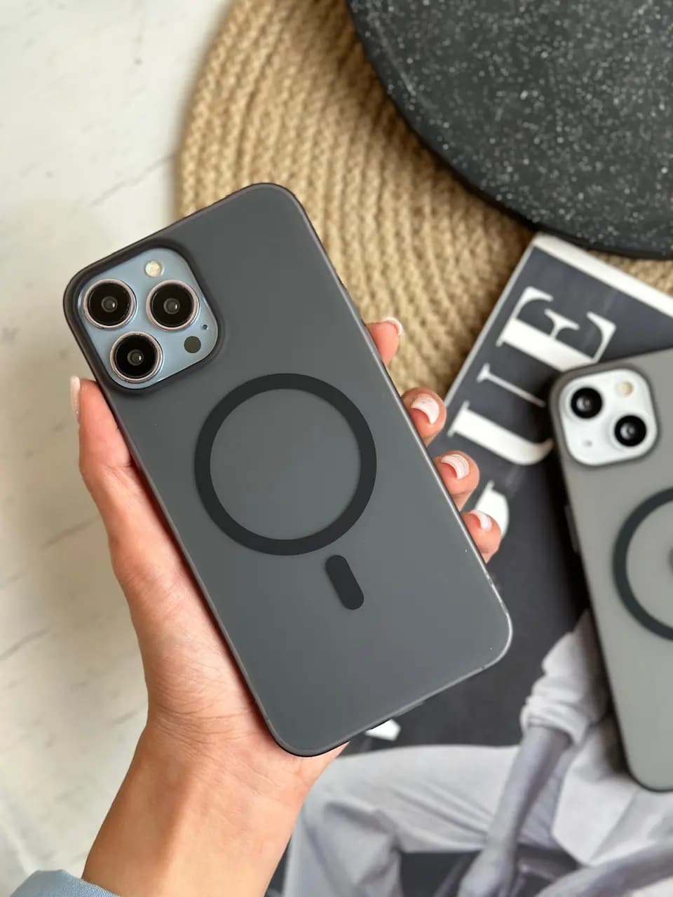 قاب Ultra Thin Case with MagSafe (کدC1405) — تصویر ۵