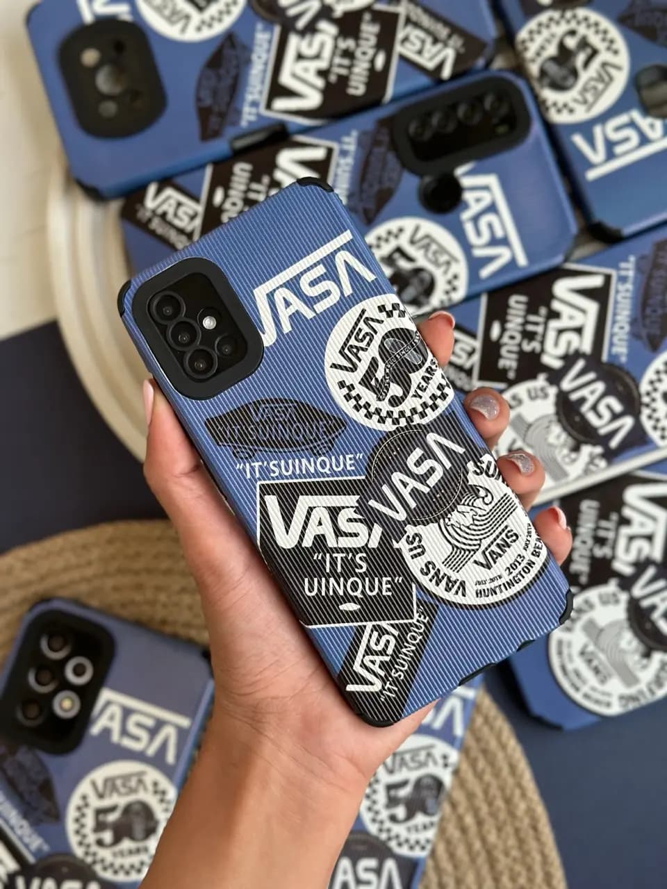 قاب VANS کبریتی آیفون / سامسونگ / شیائومی (کدC1318) — تصویر ۴