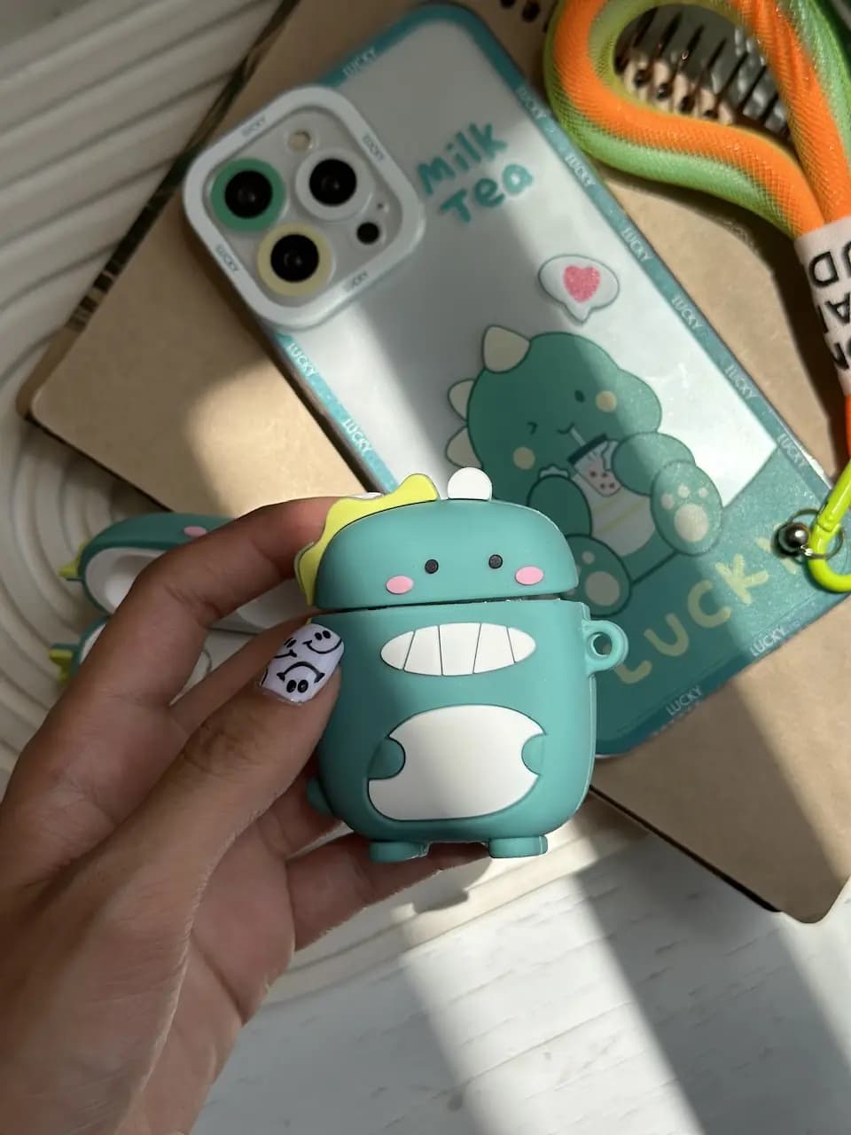 کاور ایرپاد اپل سیلیکونی طرح دایناسور (کدa0026) — تصویر ۳