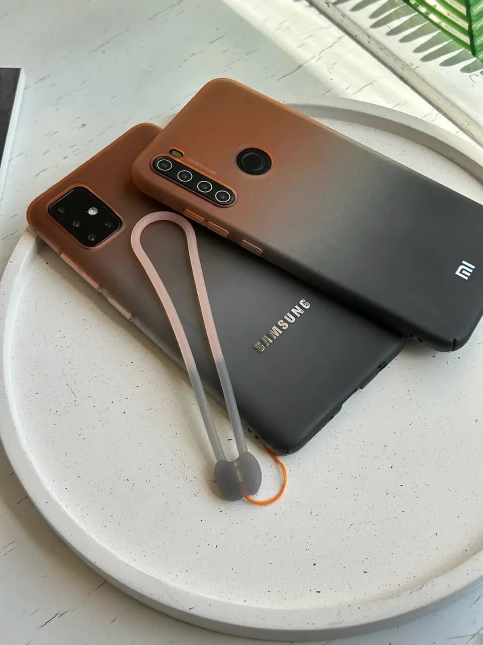 قاب Orange Fade PC سامسونگ و شیائومی (کدC1298) — تصویر ۳