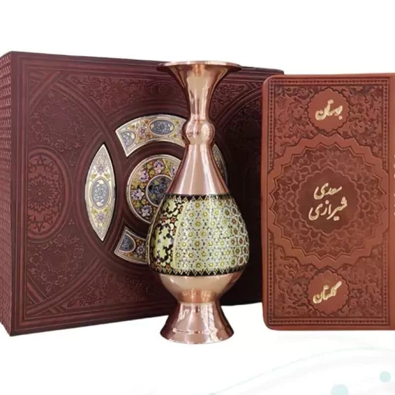 گلستان و بوستان سعدی پالتویی چرم با گلدان خاتم