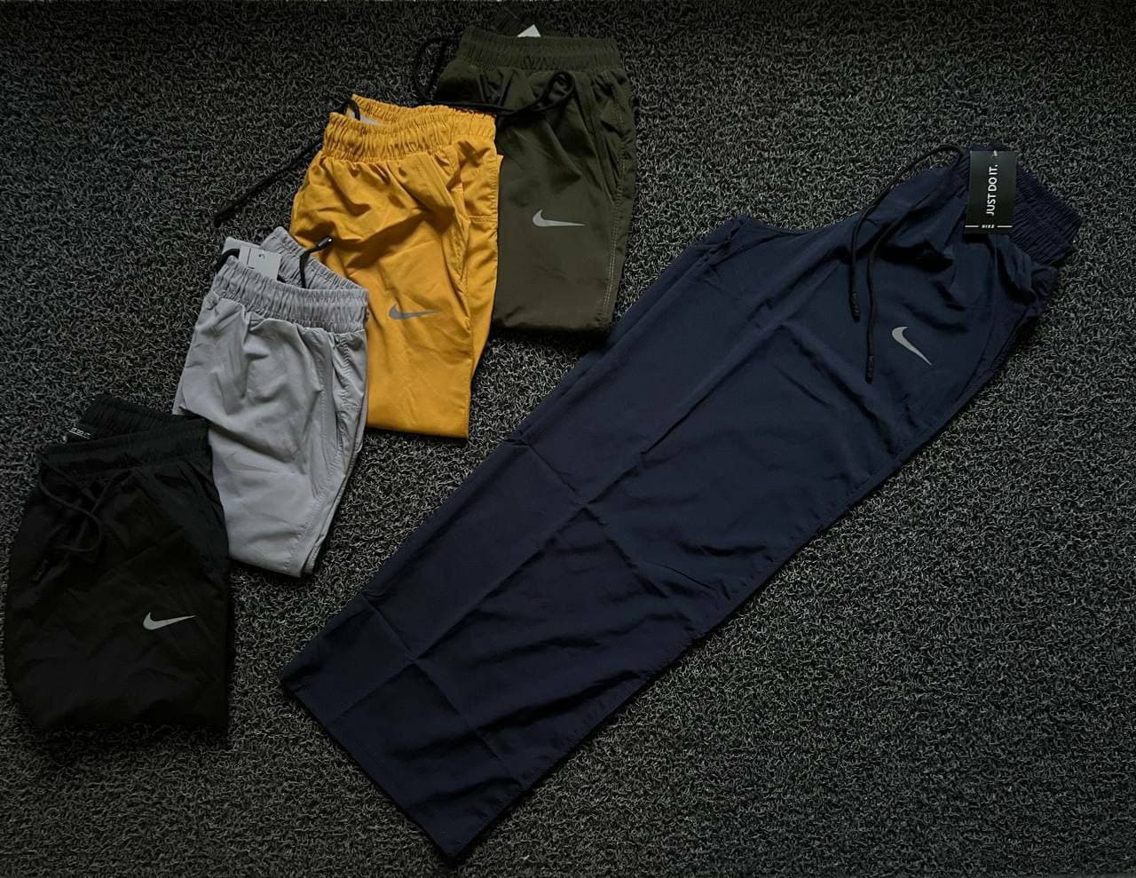 شلوار ورزشی اسلش NIKE — تصویر ۳