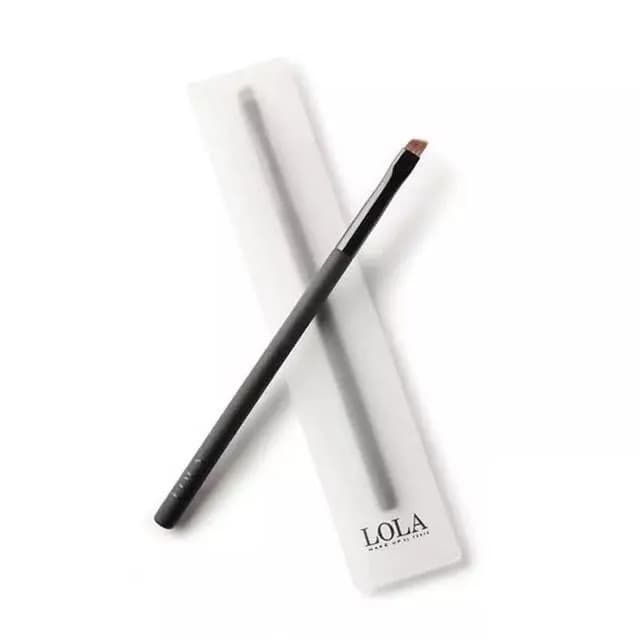 براش خط چشم سر کج لولا(LOLA ANGLE EYELINER BRUSH) — تصویر ۲
