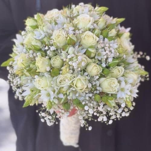 ارسال فوری گل برای باشگاه تهران نیاوران 8581