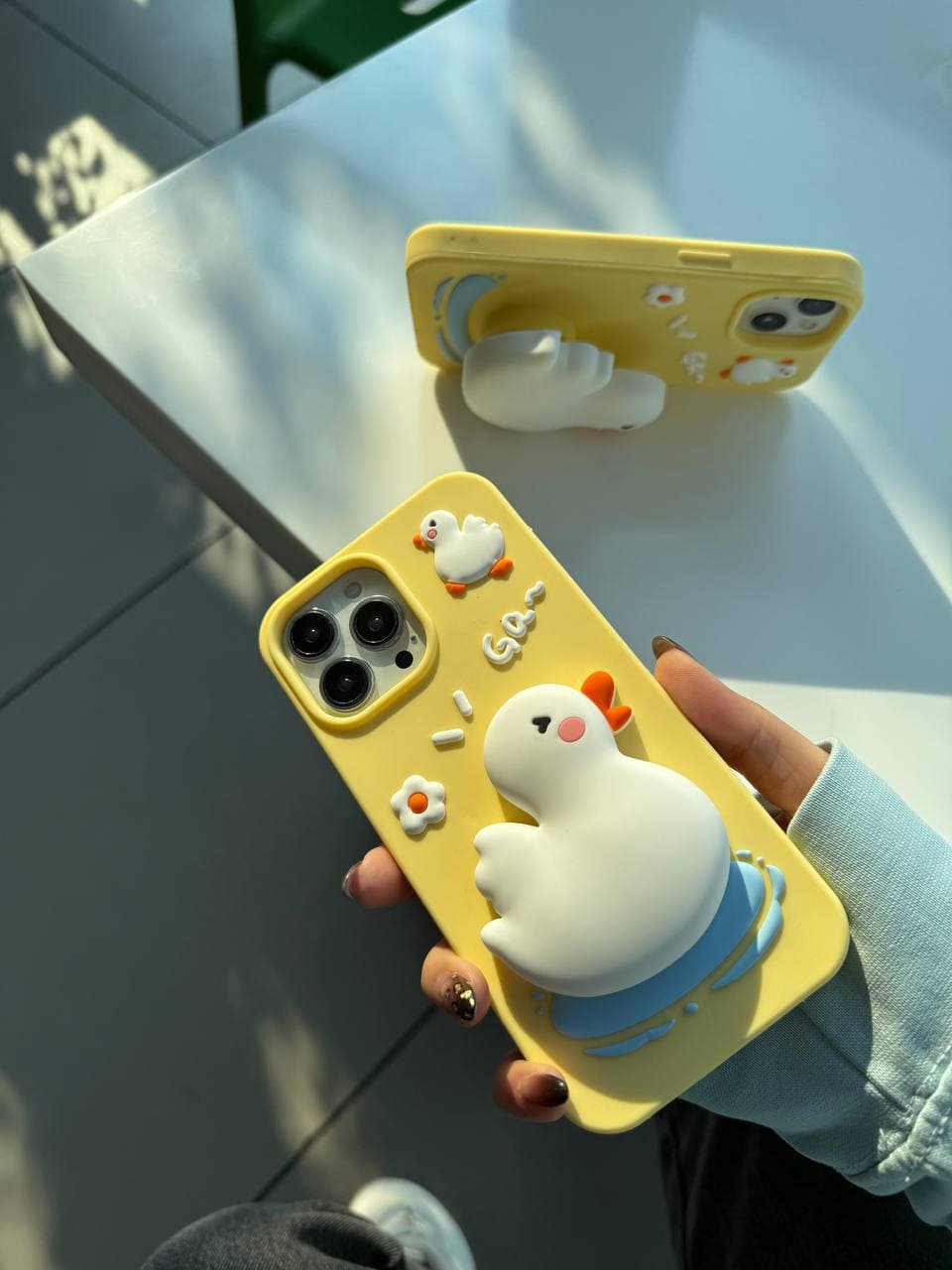 قاب duck پاپ سوکتی آیفون — تصویر ۲