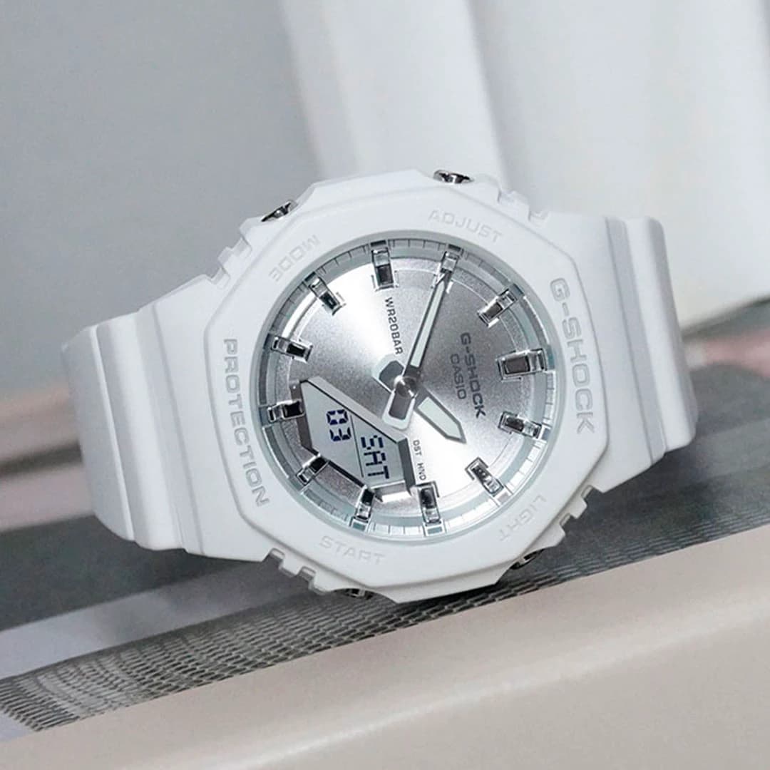 ساعت G-SHOCK مدل GMA-P2100VA-7A — تصویر ۴