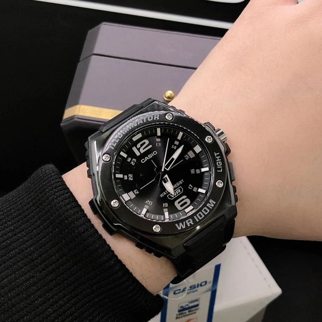 ساعت مچی کاسیو مدل MWA-100HB-1A — تصویر ۴