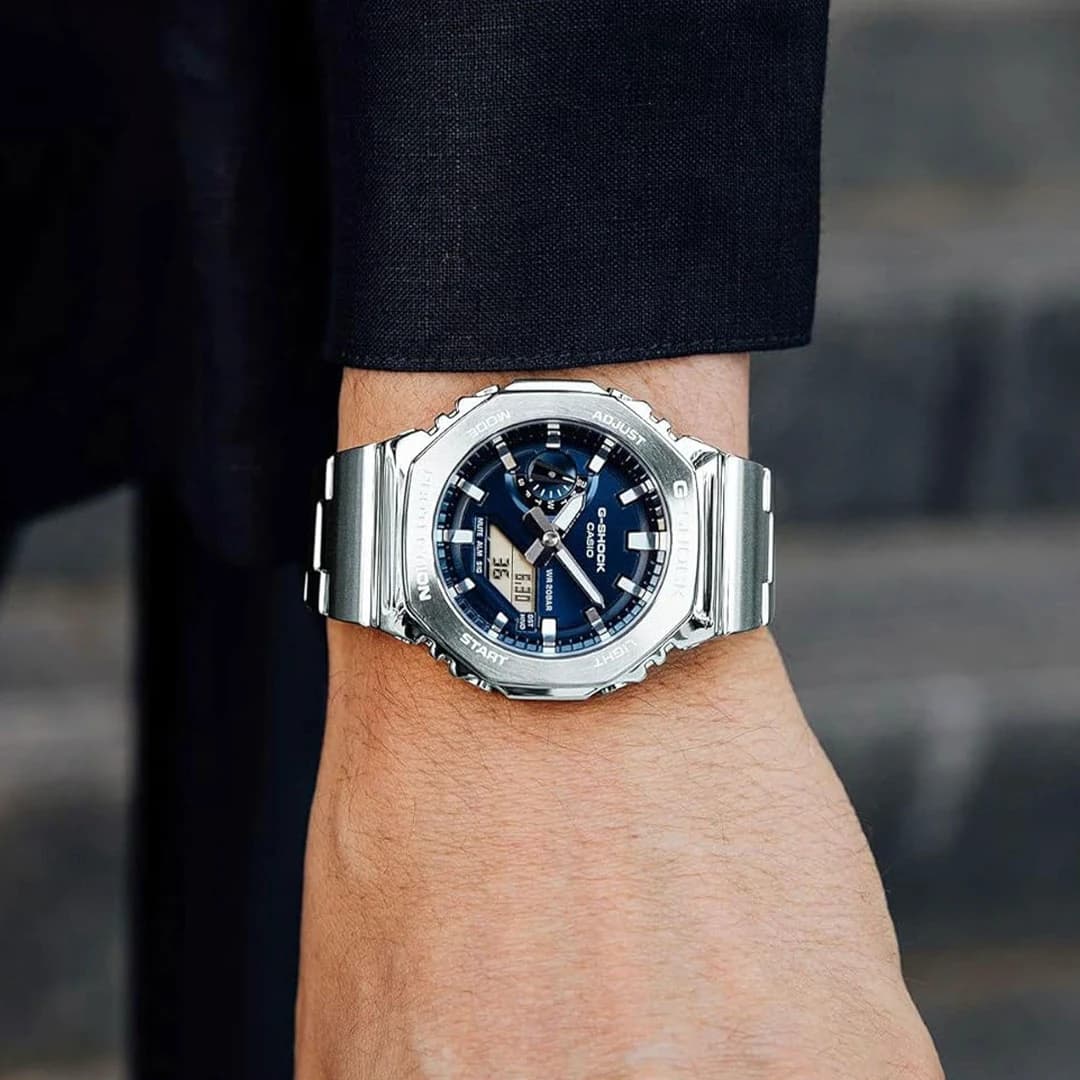 ساعت G-SHOCK مدل GM-2110D-2B — تصویر ۲