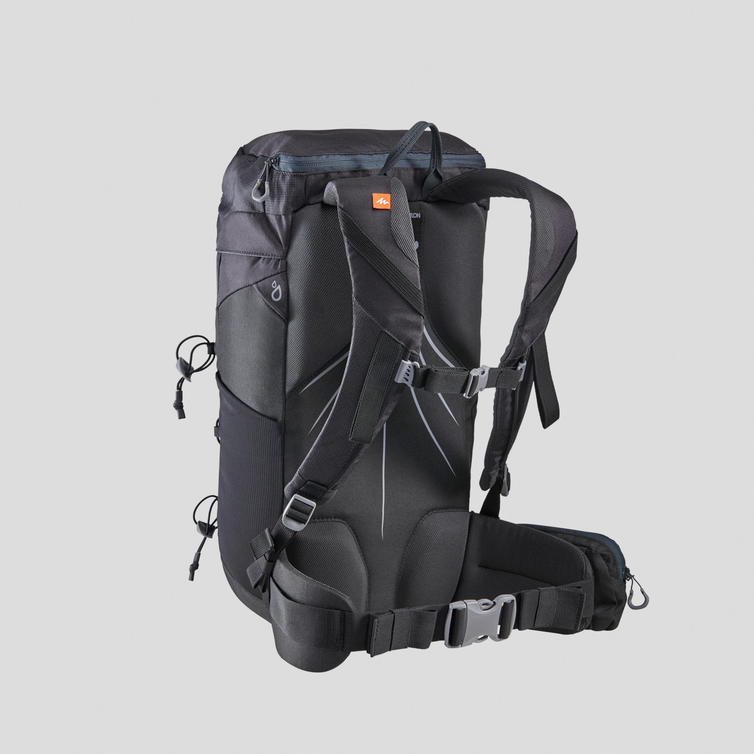 کوله پشتی کوهنوردی کچوا 20 لیتری Quechua Backpack – 20L – Dark Gray – MH100 — تصویر ۶
