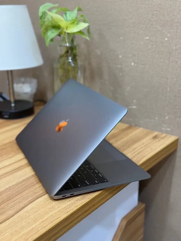 لپ تاپ اپل ایر2019 LapTop Apple Air — تصویر ۵