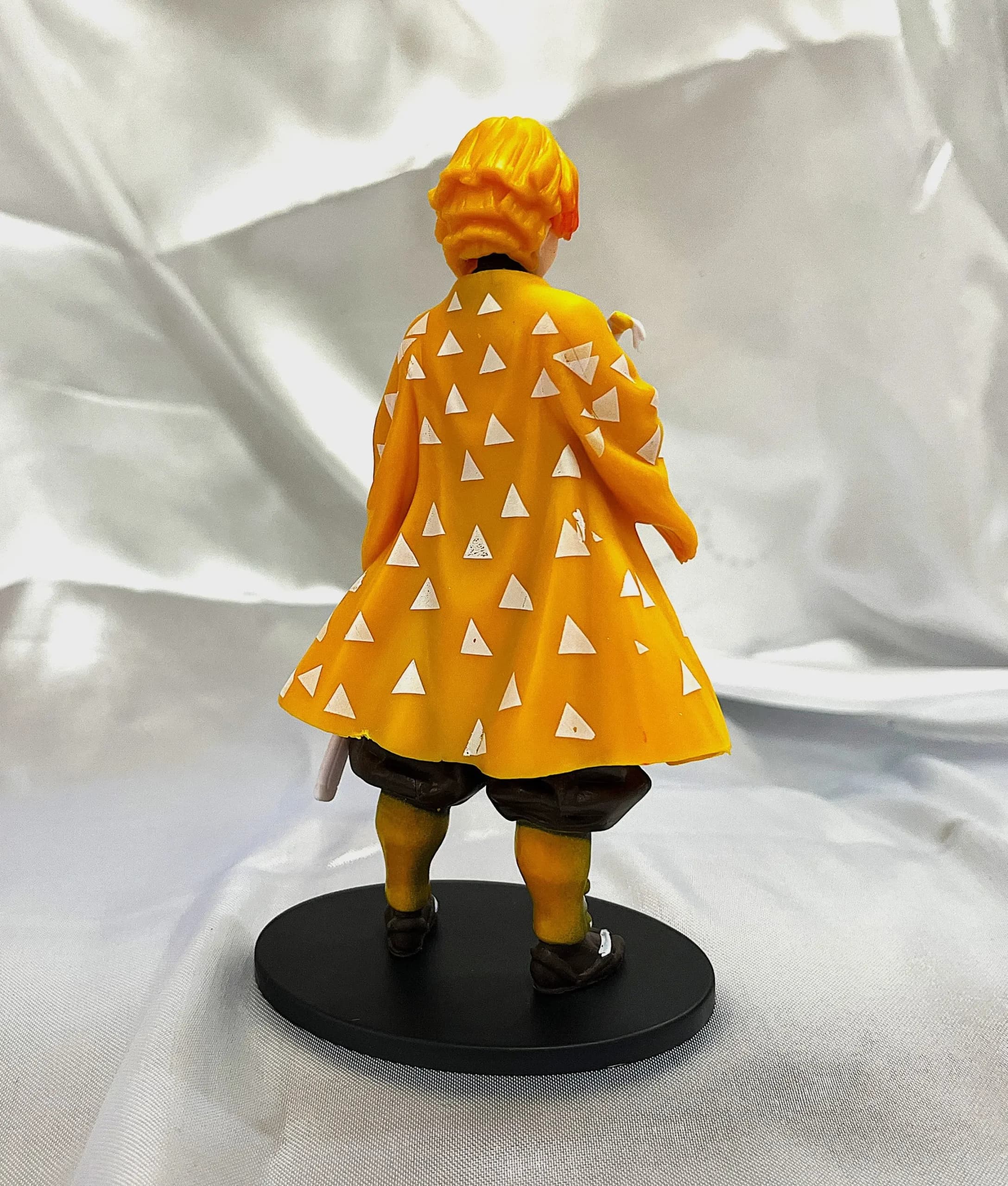 اکشن فیگور Banpresto زنیتسو آگاتسوما شیطانکش با افکت رعدوبرق — تصویر ۳